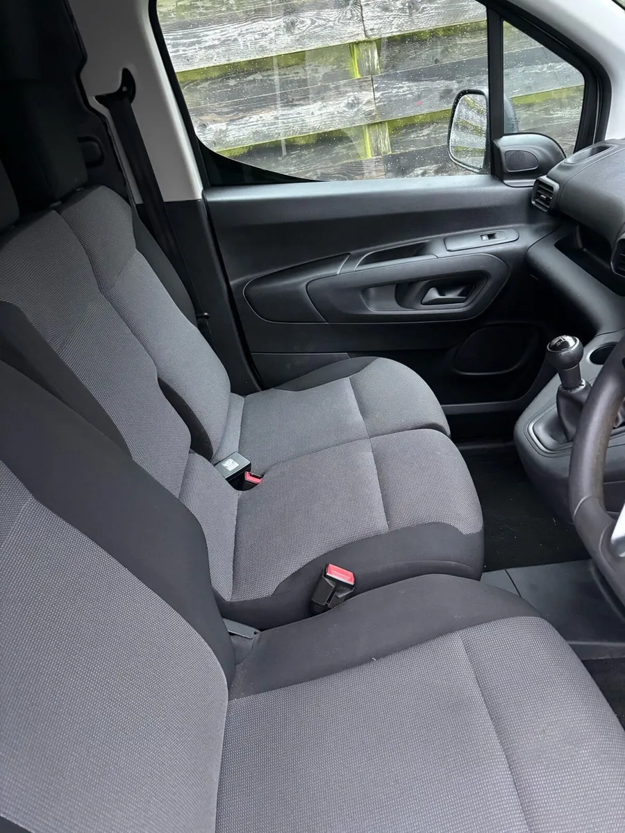 Opel combo no vat - Image 2