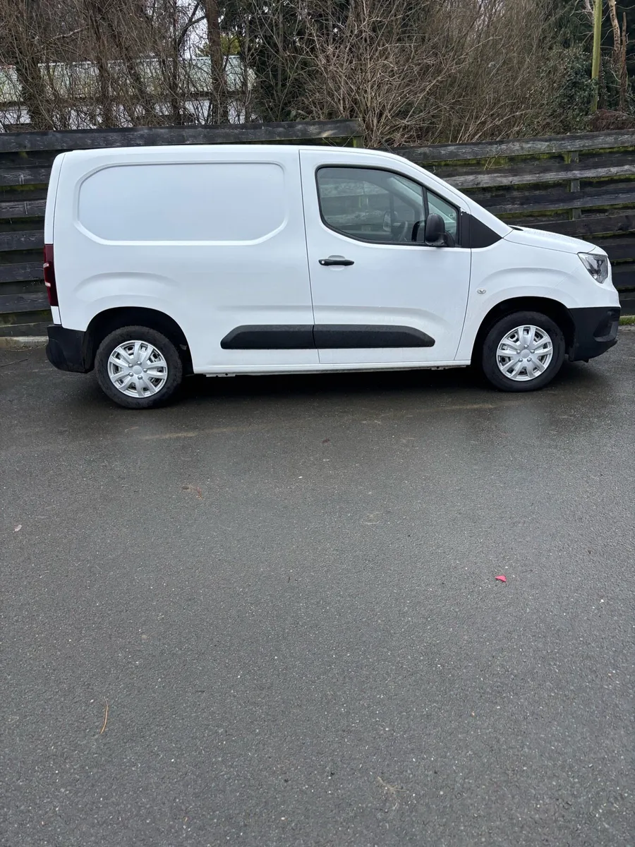 Opel combo no vat - Image 1