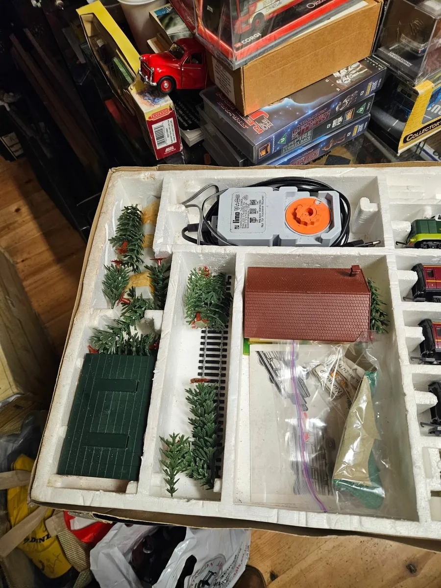 Hornby Lima OO Gauge Train Set - Image 3