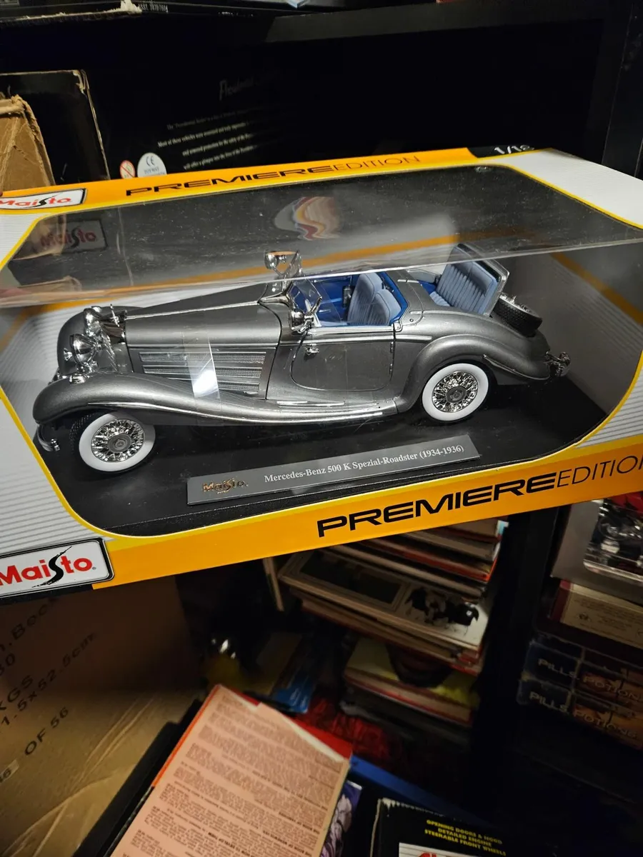 Corgi Maisto Mercedes 1.18 - Image 2