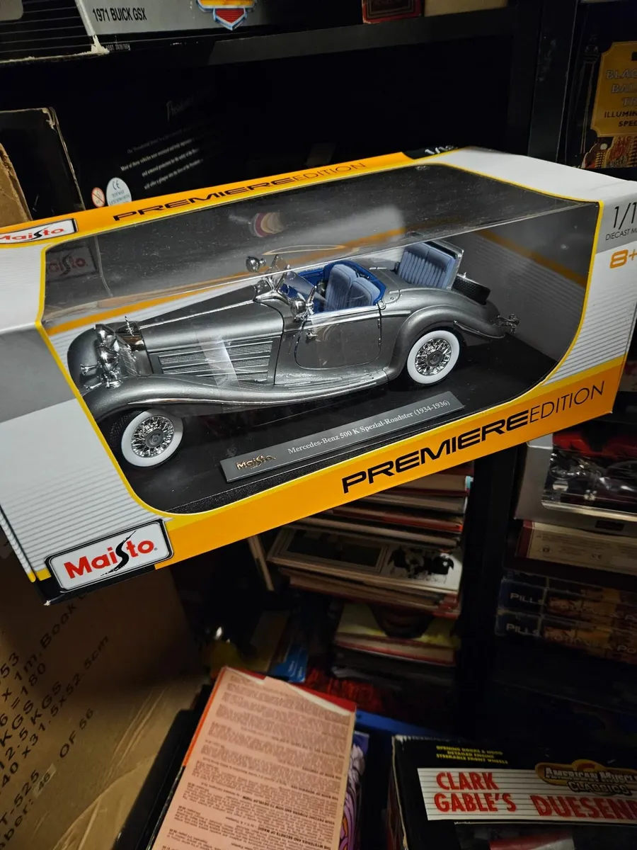 Corgi Maisto Mercedes 1.18 - Image 4