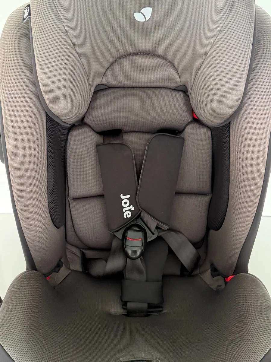 Car Seat - Image 4