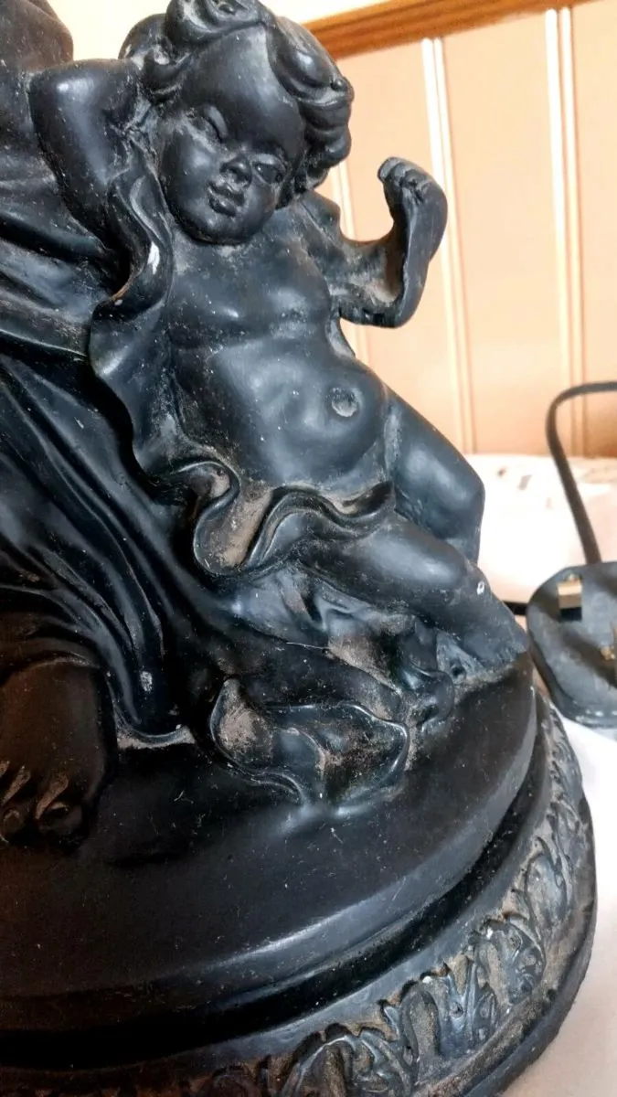 Vintage heavy Art deco lamp - Image 2