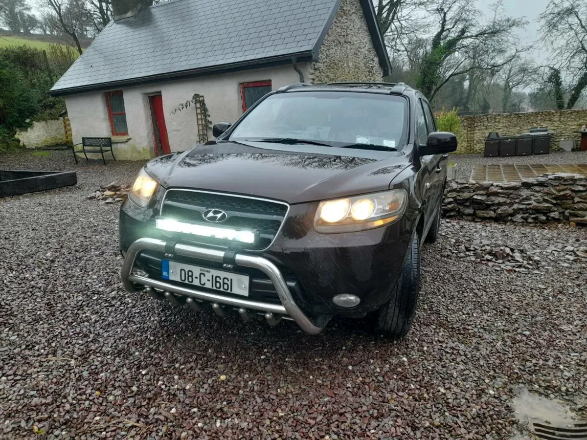 Bullbar and lightbar (Suits Santa Fe 2) - Image 3