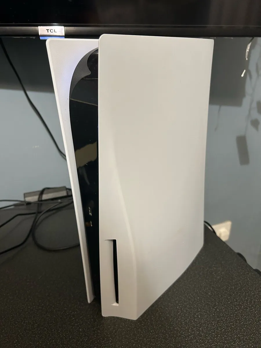 PS5 (2 Controllers) - Image 1