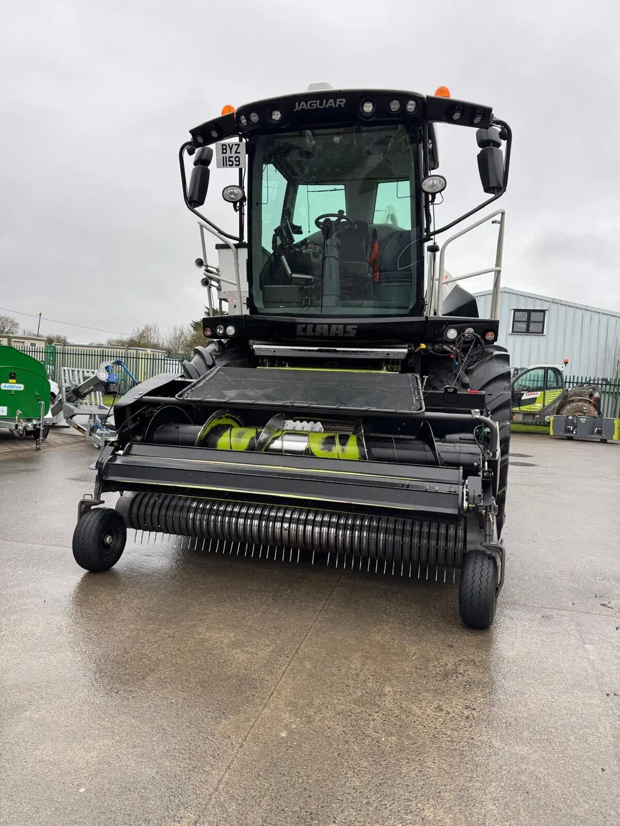 Jaguar 980 - Image 3