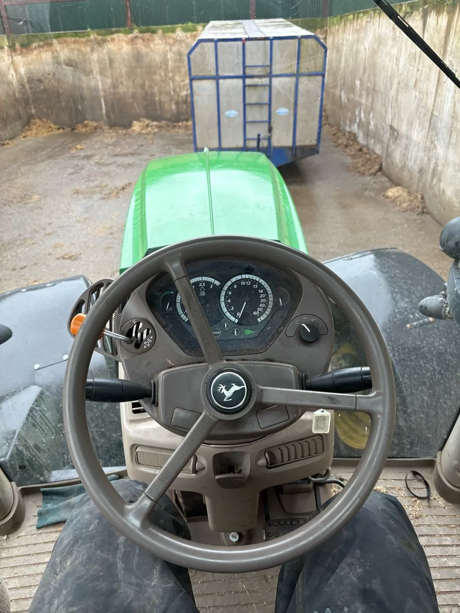 6210r John Deere - Image 3