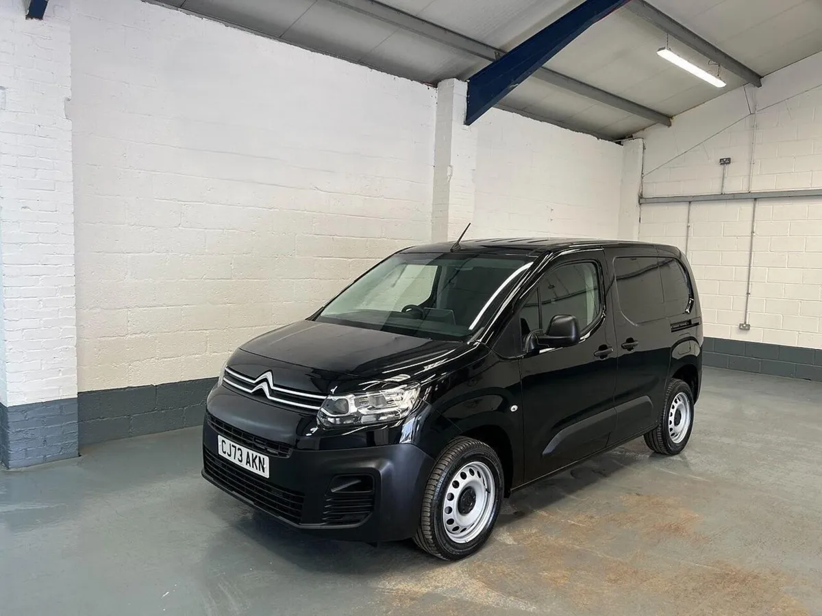 2023 Citroen Berlingo Panel Van - Image 1