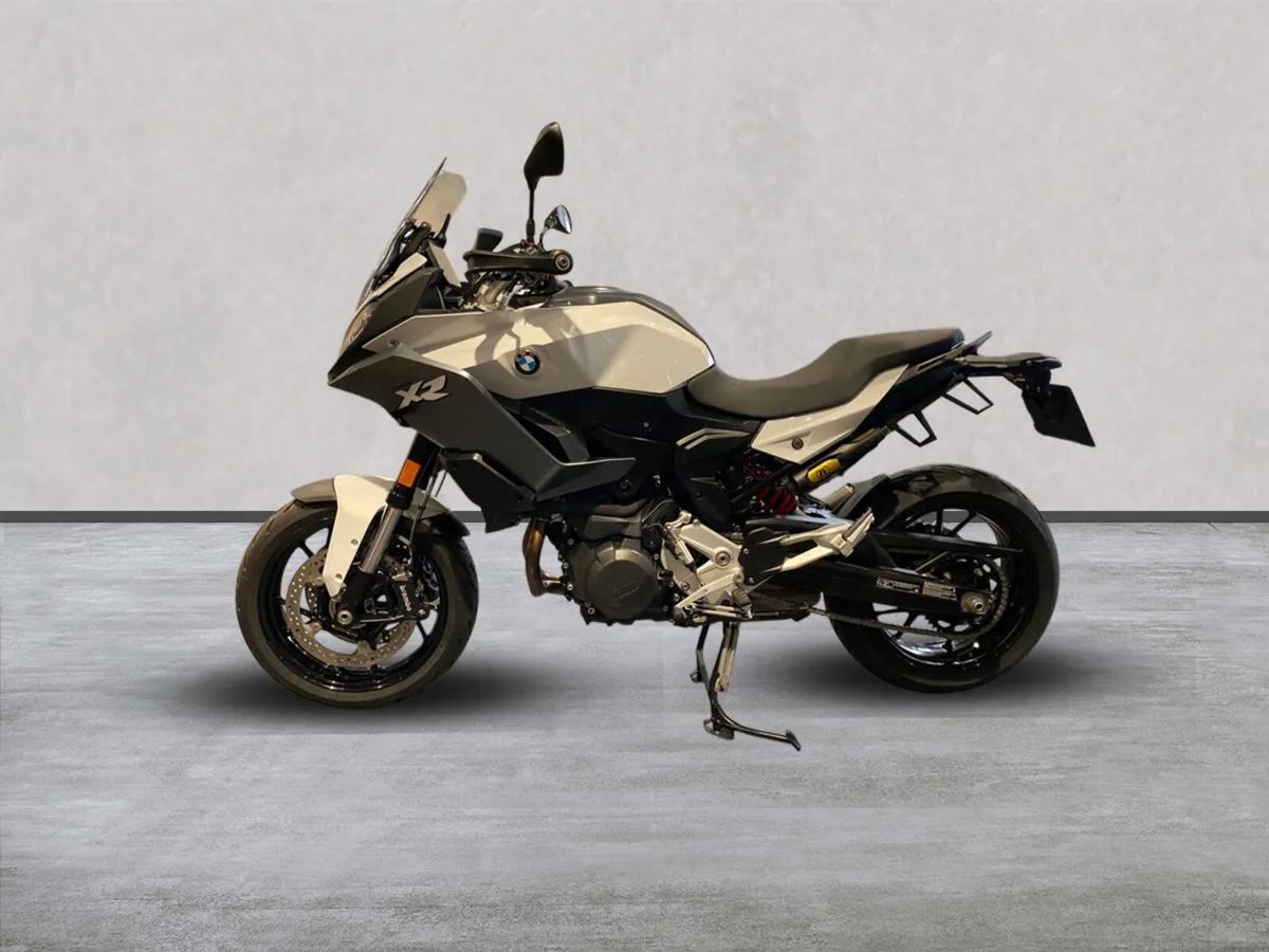 BMW F 900 XR - Image 2