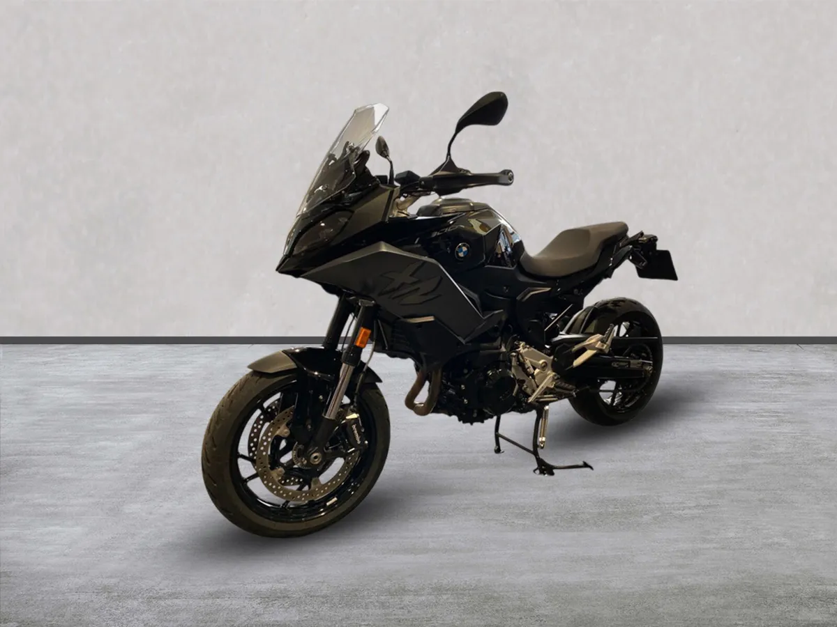 BMW F 900 XR BLACK STORM METALLIC - Image 4