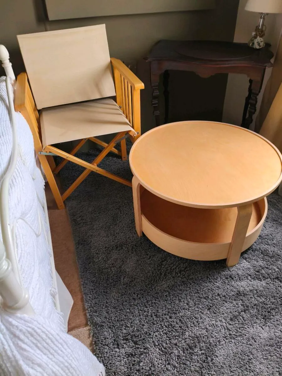Beautiful art chair and coffee table 75 for both n - Image 1
