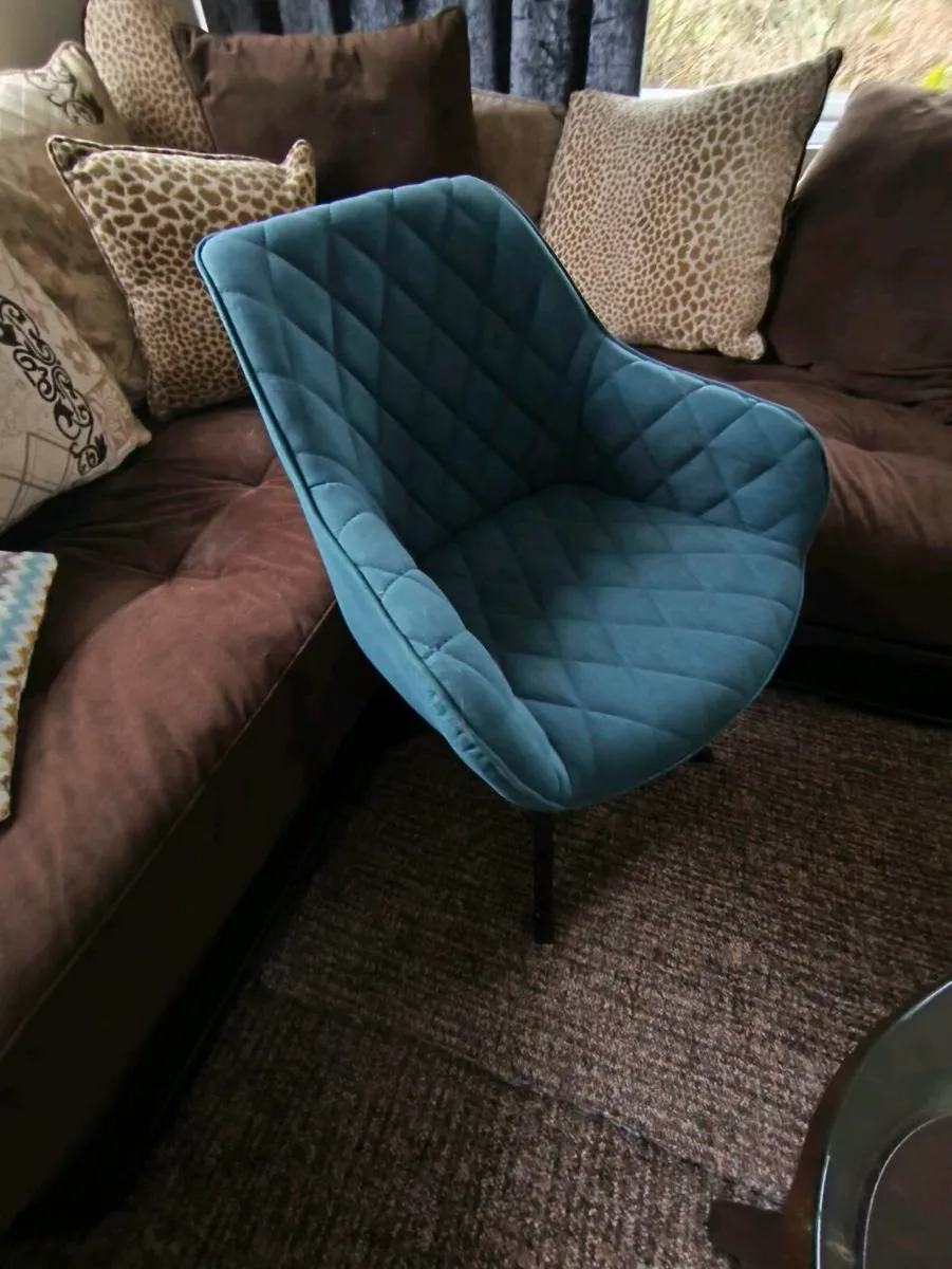Beautiful new bedroom, living room chair.60 euro - Image 2