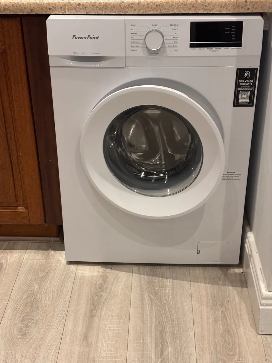 Washing machine - Image 1
