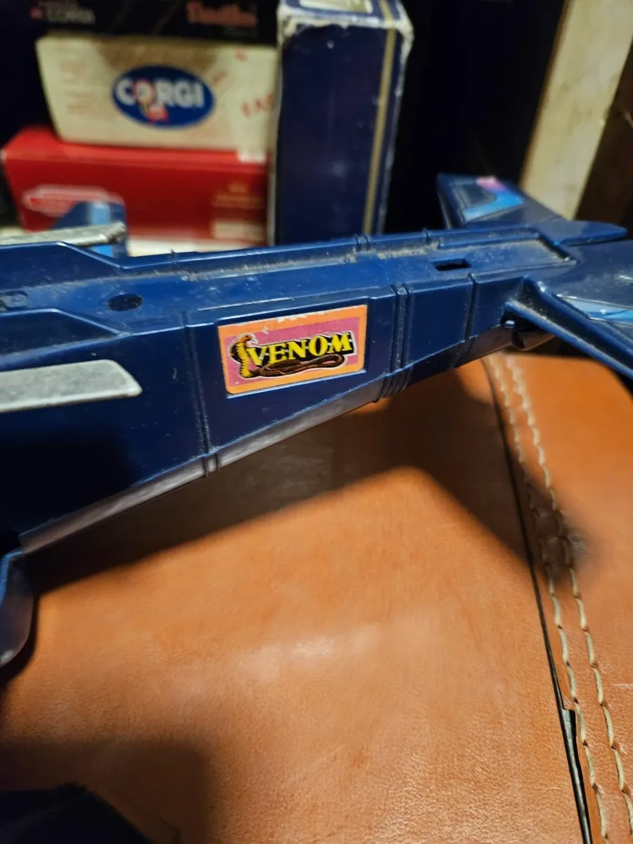 Vintage 1980's MASK Venom Ship - Image 2