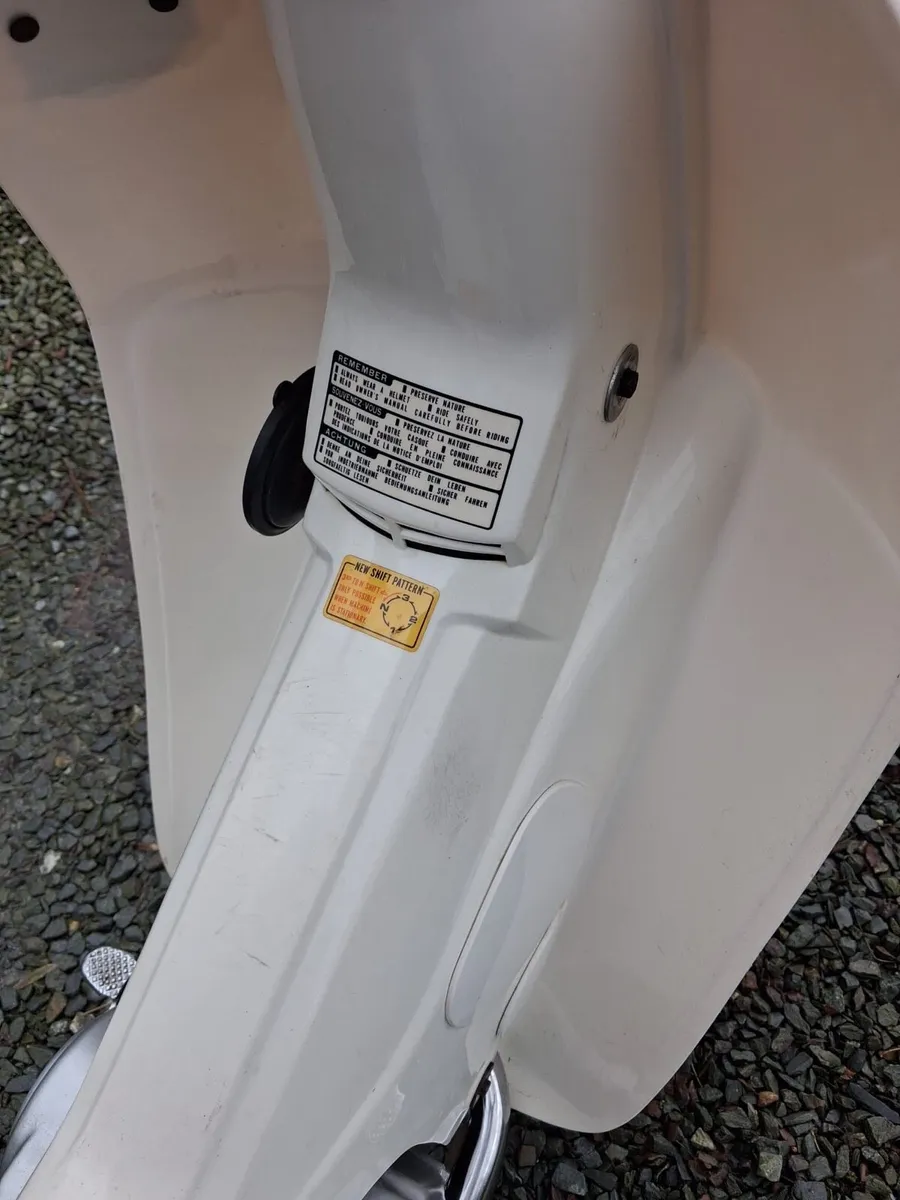 1989 Honda C90 Cub - Image 4