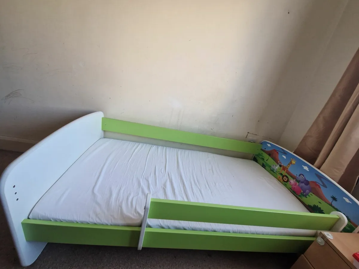 Kids bed - Image 2