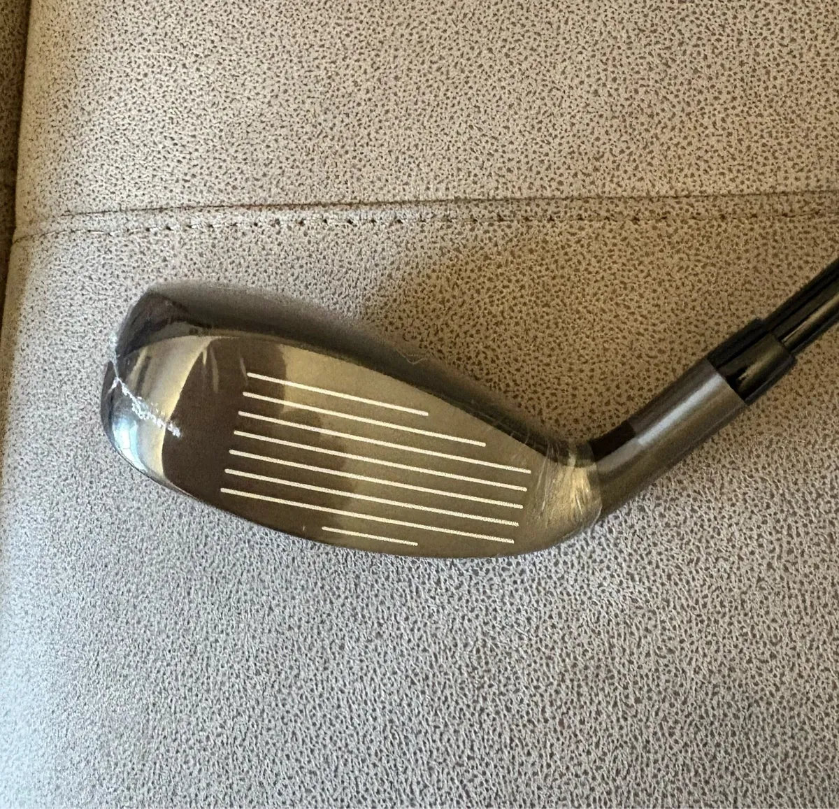 Brand New Callaway XR #4 Hybrid (R/H) - Image 4