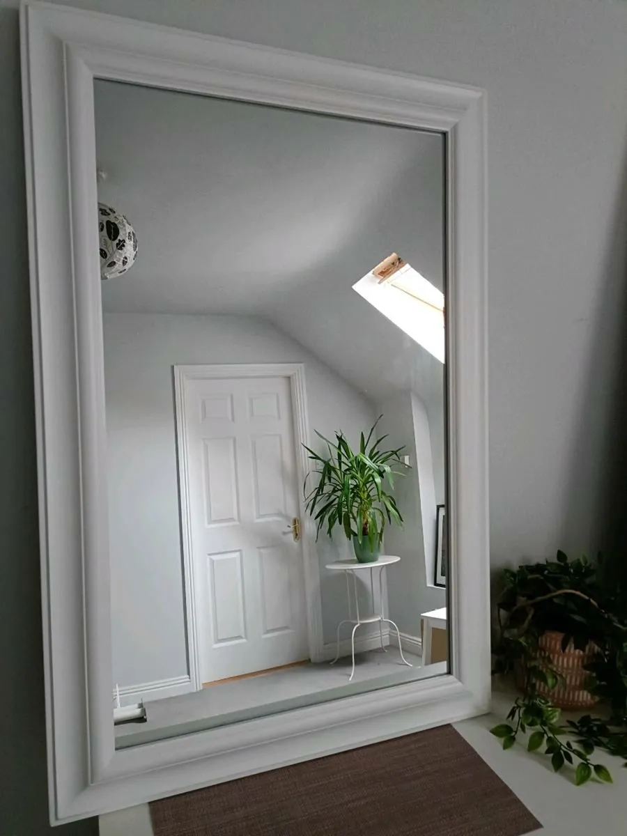 White Mirror Unused - Image 1