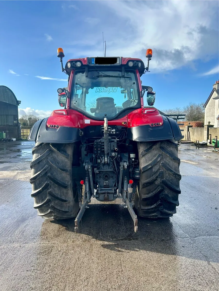 2015 Valtra T174 Active - Image 4