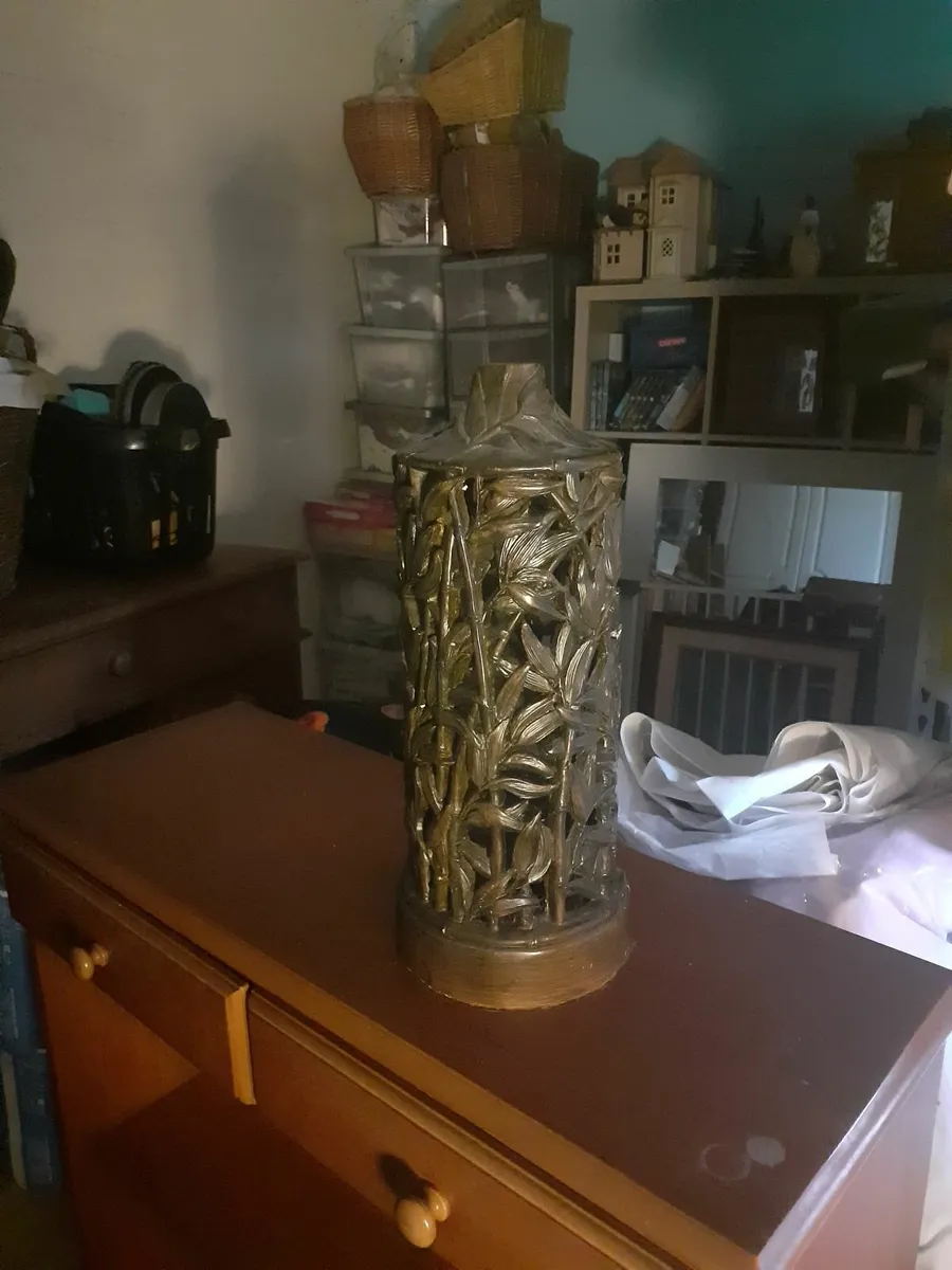 Antiques Lot - Image 1