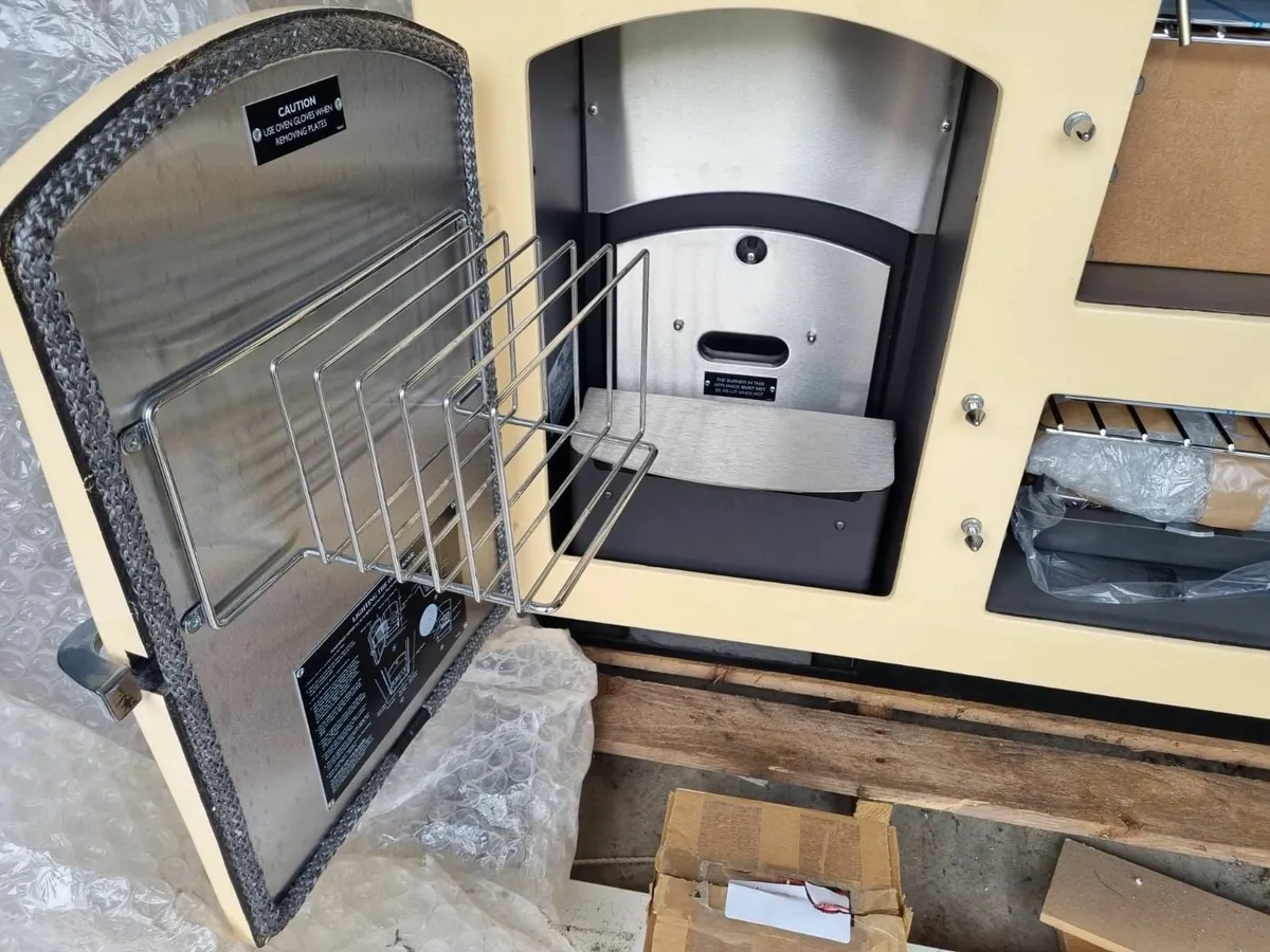 Oil burning stove - Image 4