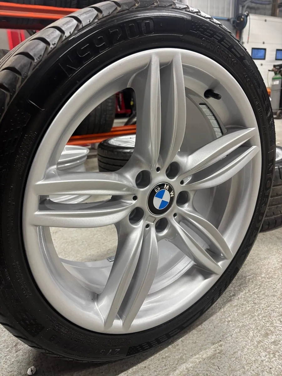 Genuine BMW alloys f10 - Image 1