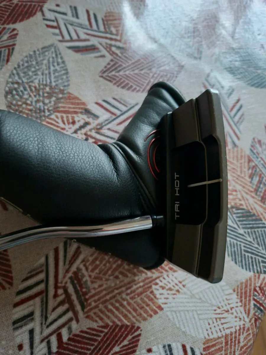 Odyssey White Hot putter 34" - Image 1