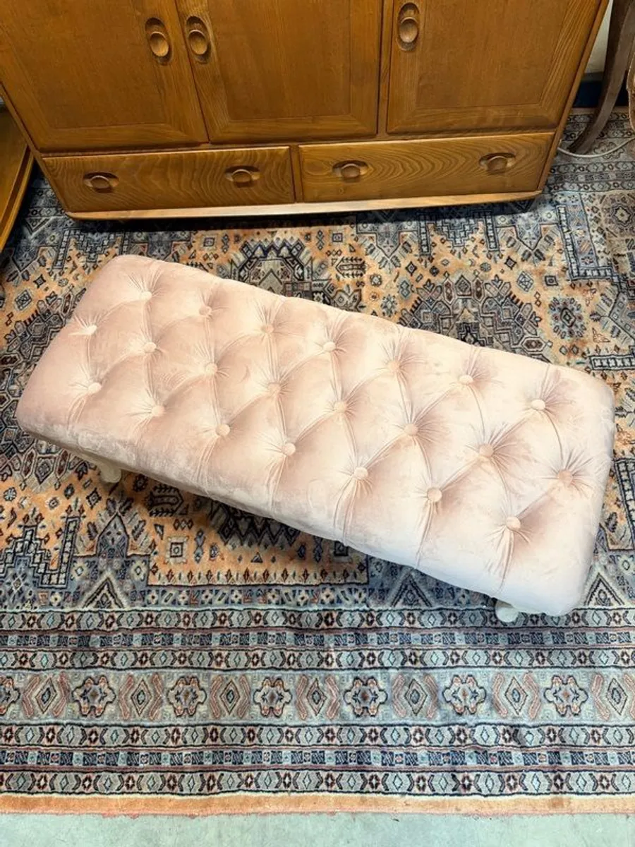 Blush Tufted Bed End Bench with Cabriole Legs - Image 2