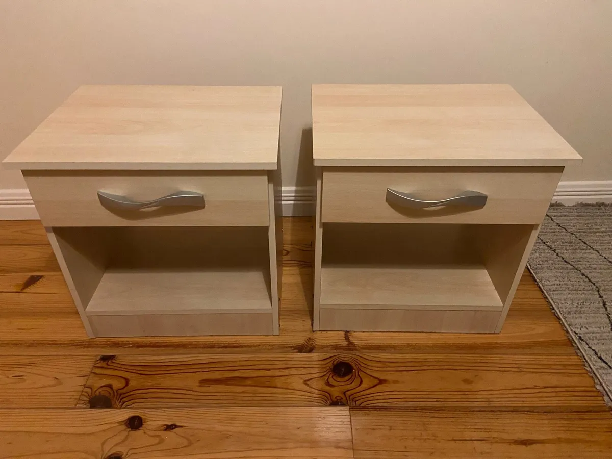 2 bedside Lockers - Image 1