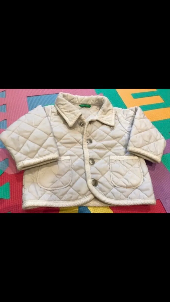 White jacket 6 months - Image 1