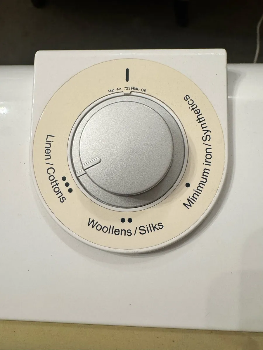 Miele Rotary Iron - Image 3