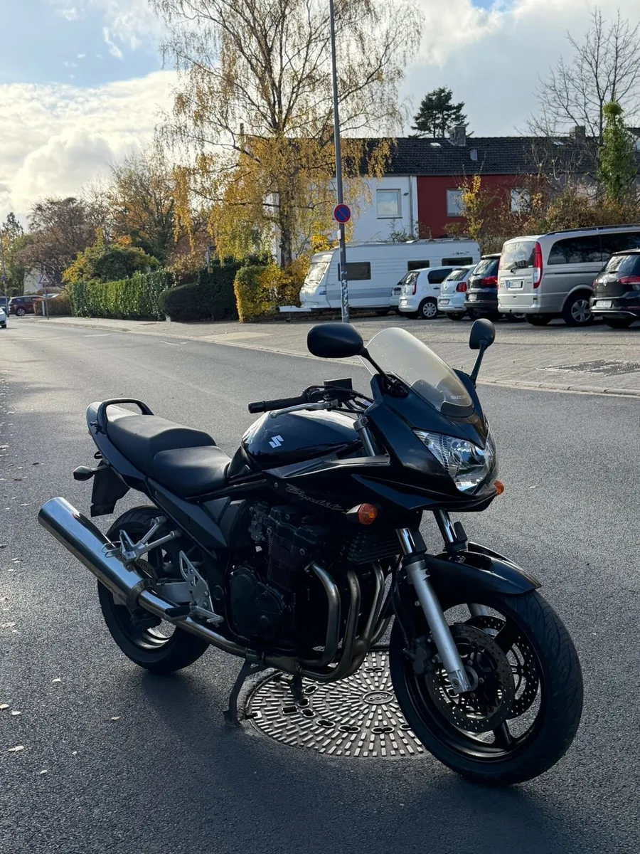 Suzuki bandit 650 cc - 9804 miles - Mint - Image 1