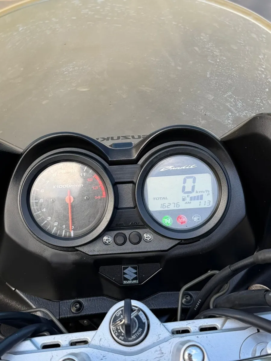 Suzuki bandit 650 cc - 9804 miles - Mint - Image 3