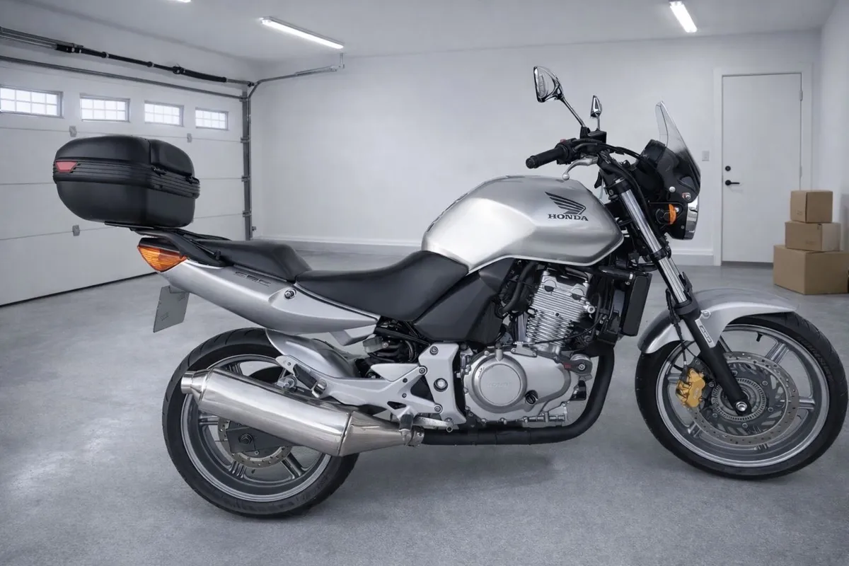 Suzuki bandit 600 s - clean from Germany - Image 3