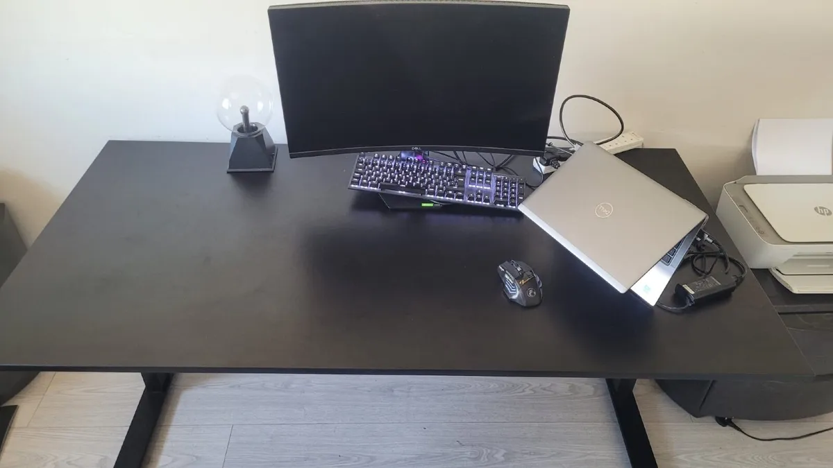 Dell Monitor Curved - Image 2