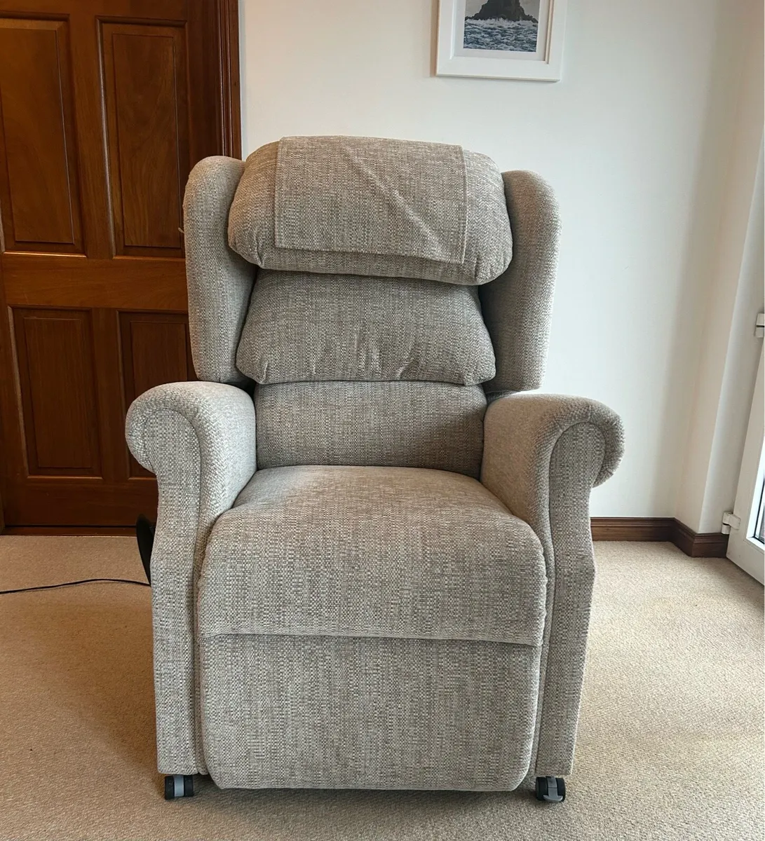 Multi Function Riser & Recliner - Image 1