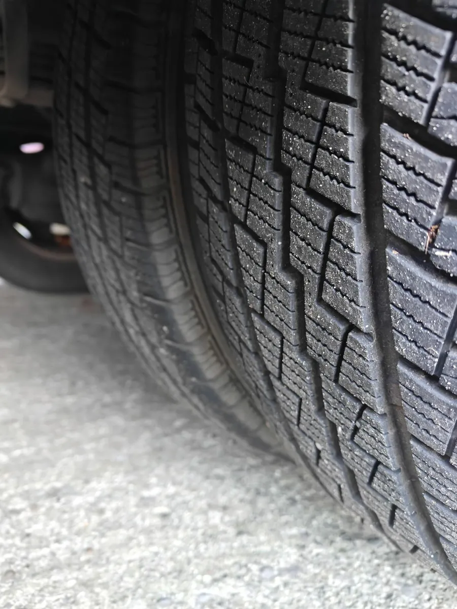 Two Mitsubishi Canter 2012 - Image 2