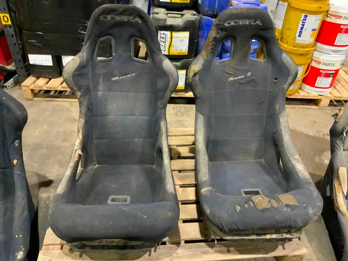 STOCK / RALLY CAR BUCKET SEATS. - Image 2