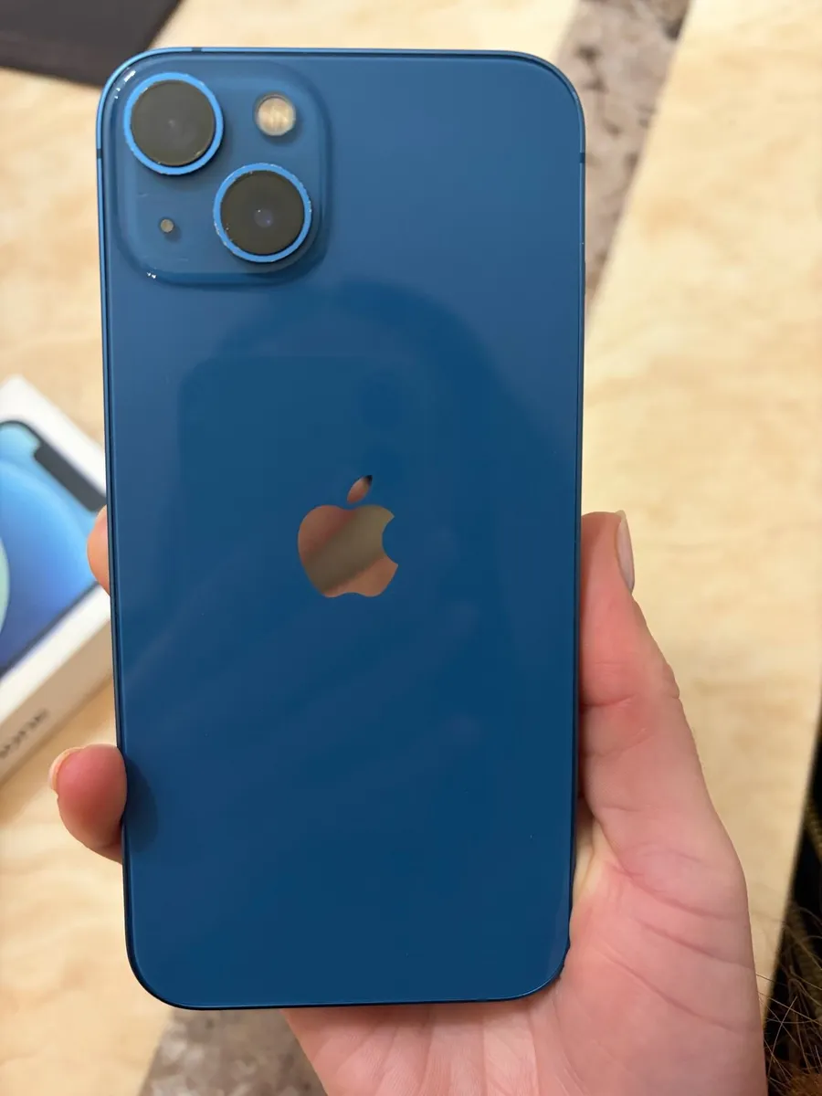 I phone 13 - Image 3