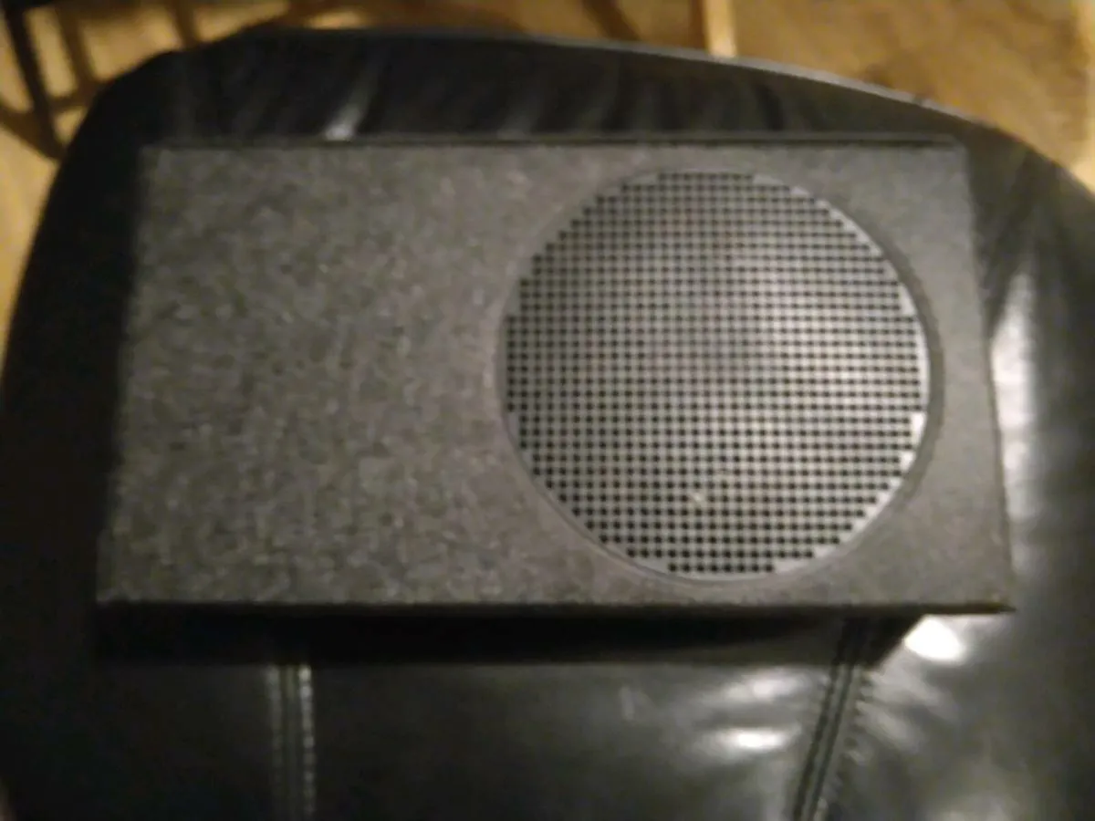 Xbox One Series S Console (With Cover) - Image 2