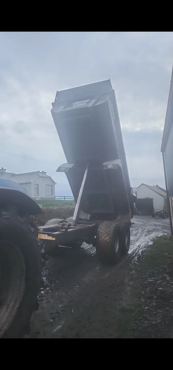 dump trailer - Image 4