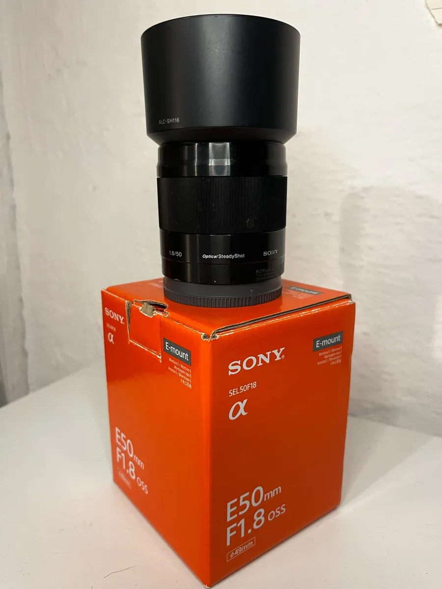 SONY E50 f1.8 lens - Image 1