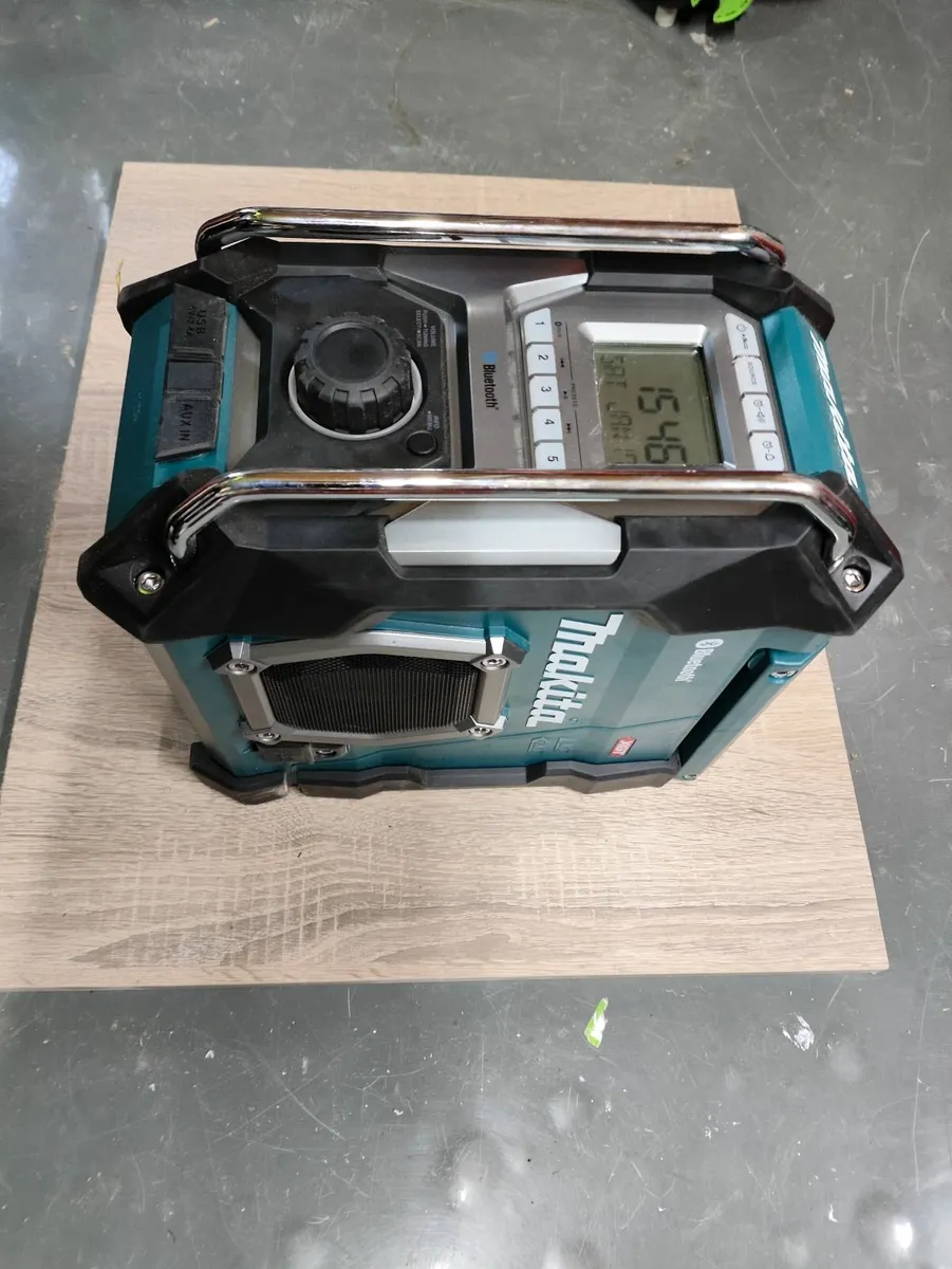 Makita radio
