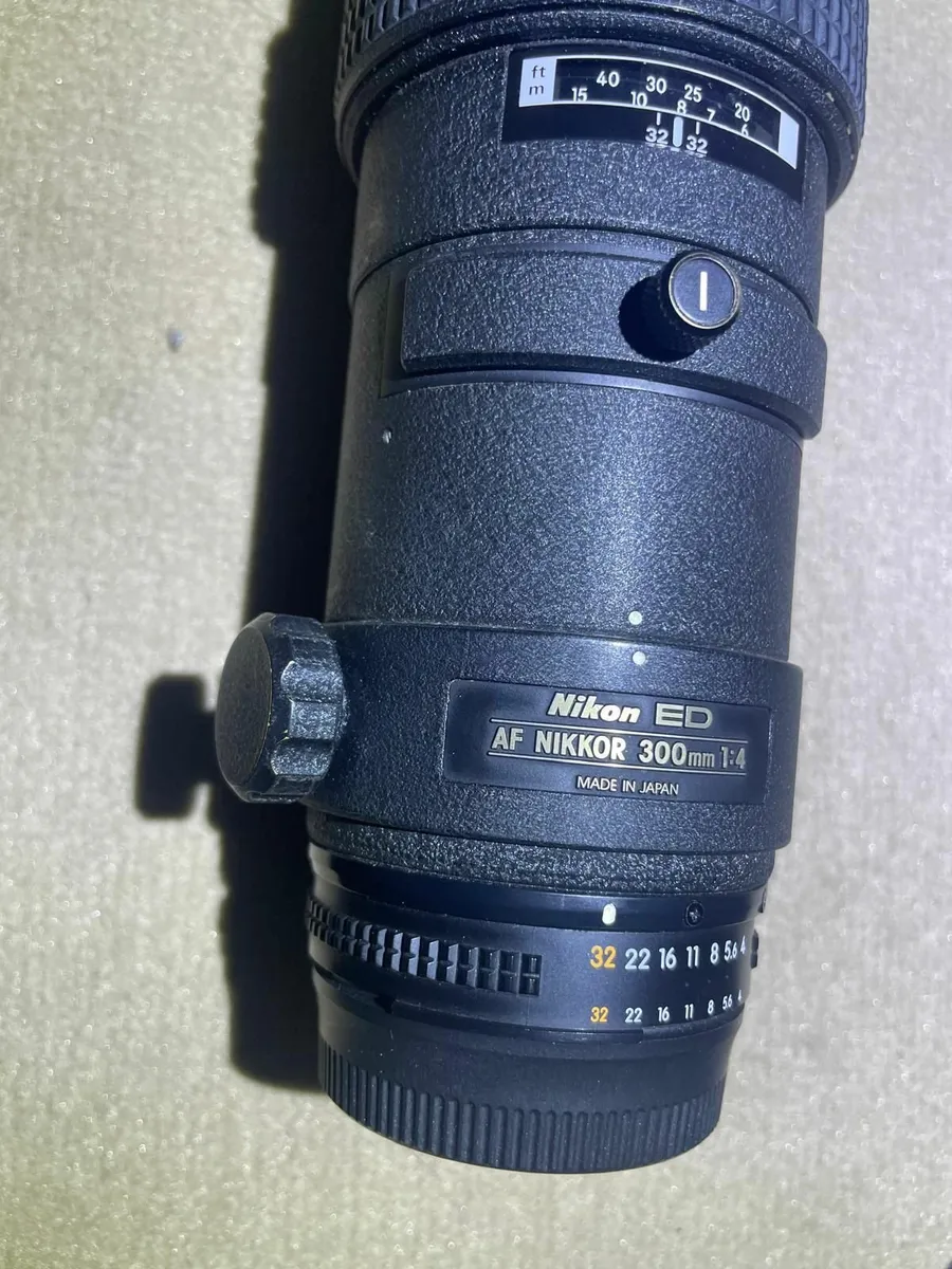 Nikkor 300mm f4 lens - Image 1