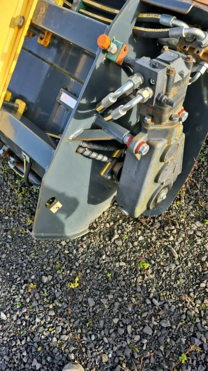 Teleporter jcb mixing bucket - Image 3