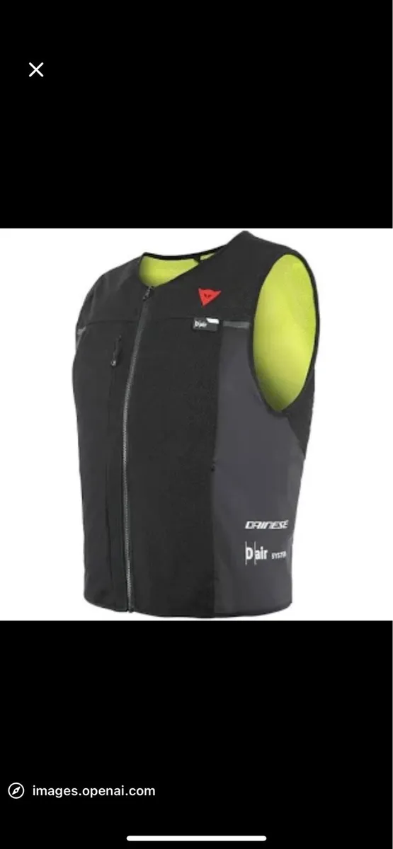 Dainese smart jacket D-air V2 air vest - Image 1