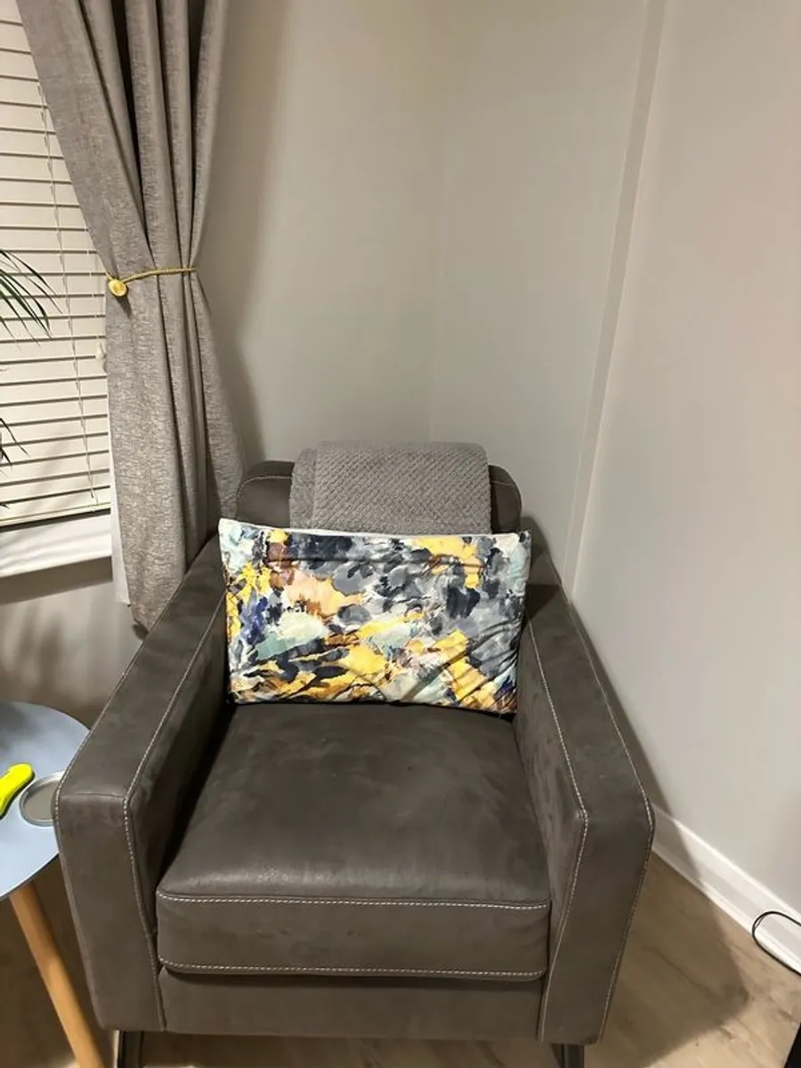 Couch & Chair - Image 2