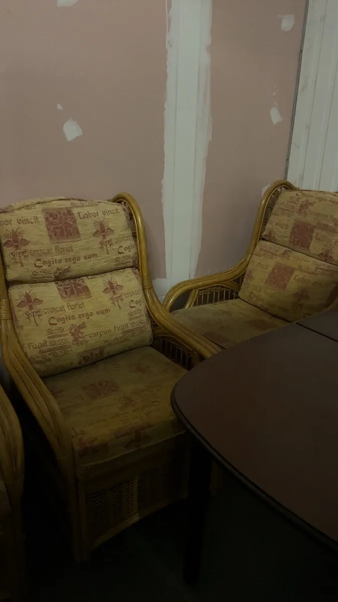 3 piece wicker chairs - Image 2