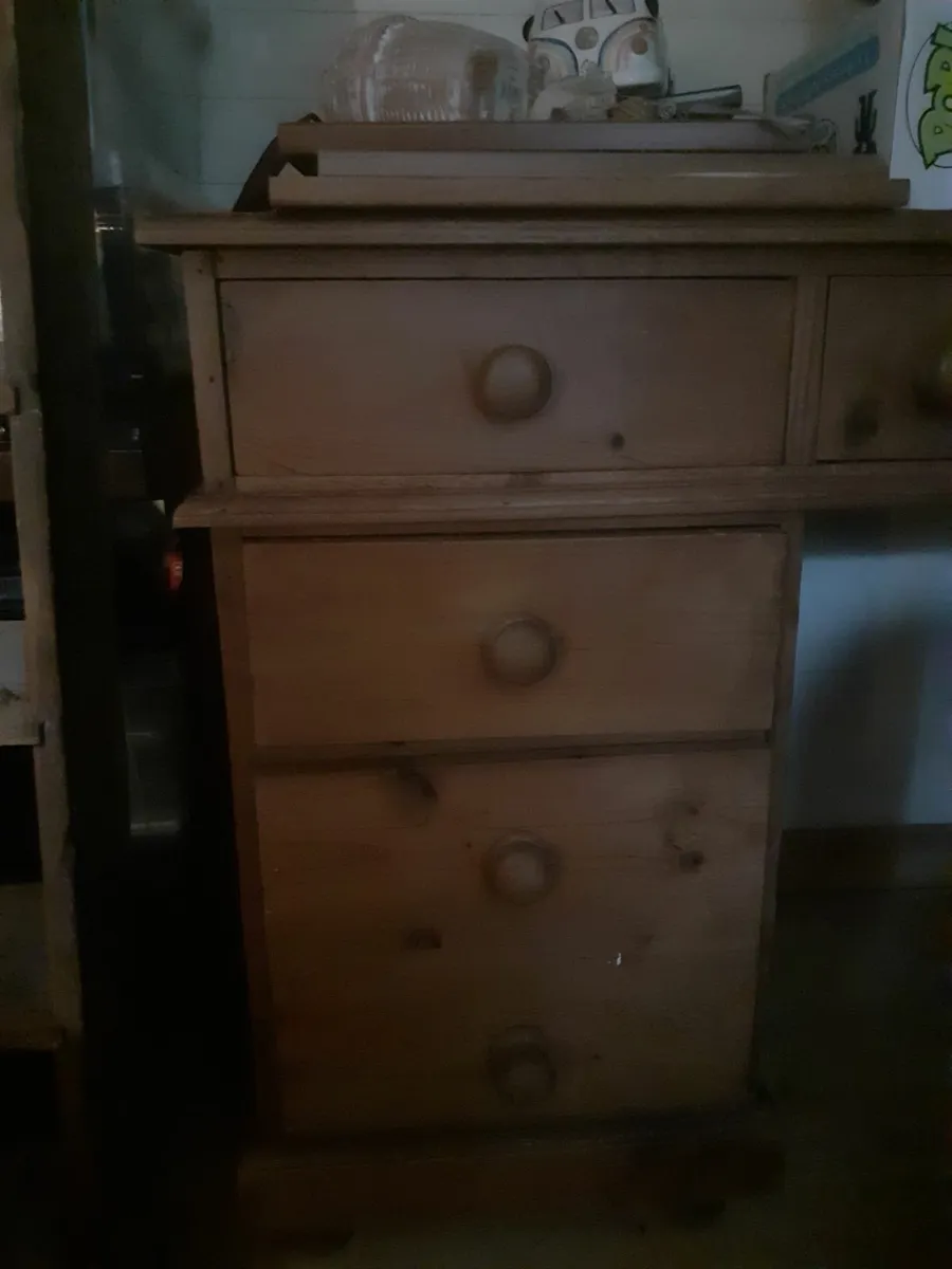 Antiques Lot - Image 4