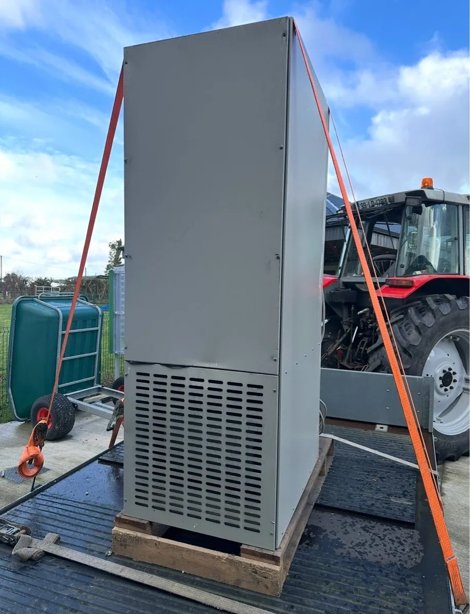 Cabinet Heater - Image 4